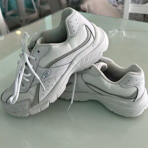 Dr Scholls true flex gel cushion white sneaker walking shoe. Sz 6.5W